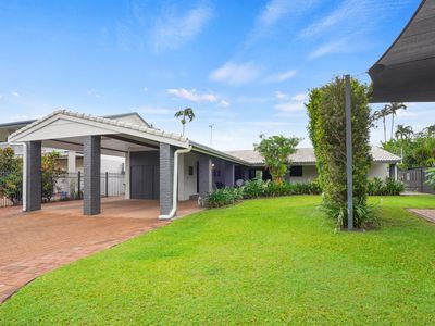 58 Lakes Crescent, Marrara