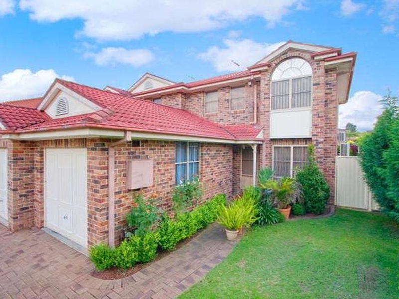 11B Woodcroft Drive, Woodcroft