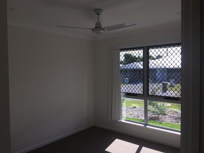 2 / 21 Taylor Circuit, Caboolture