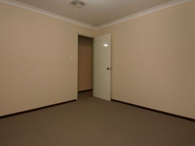 9 Watts Close, Boulder