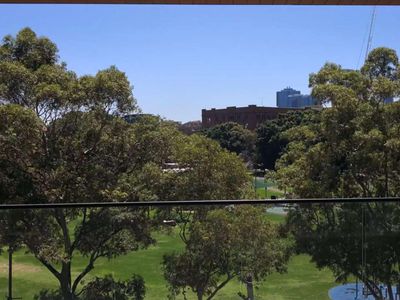 601 / 2H Wentworth Park Road, Glebe