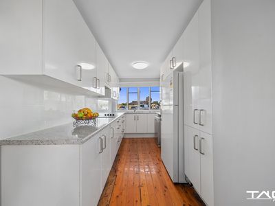 36 Carlyle Crescent, Cambridge Gardens
