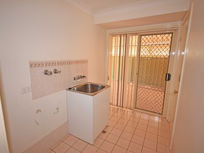 5 Loane Place, Dubbo