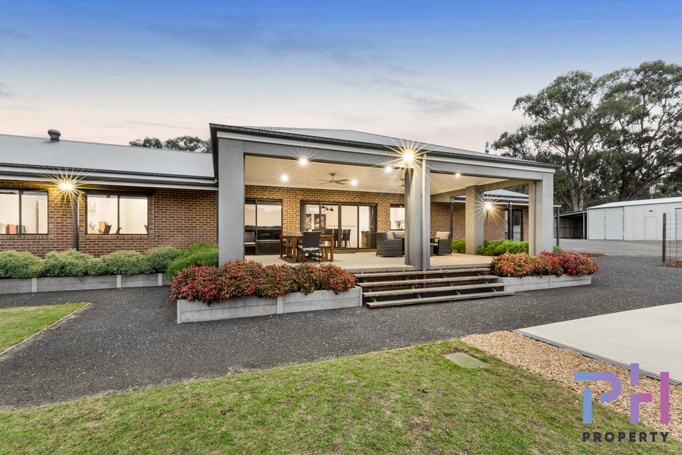 223 Schumakers Lane, Maiden Gully PH Property