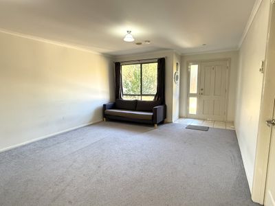 2 Gundaline Court South, Griffith