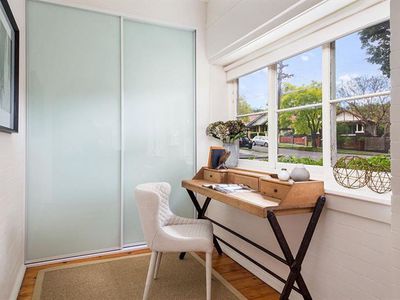 2 / 10 Allens Pde, Bondi Junction