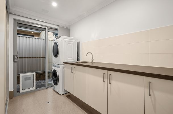 1A Portman Parade, Baldivis