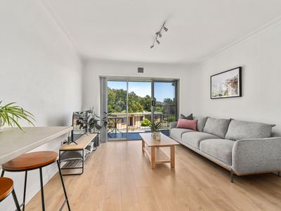 2 / 10 Rose Lane, South Launceston