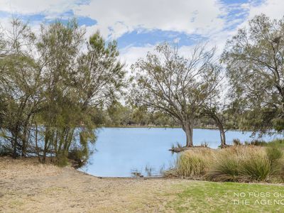 10 / 12 Loder Way, South Guildford