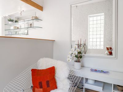 unit 1b / 54 East 1st Street, Manhattan, NY , International