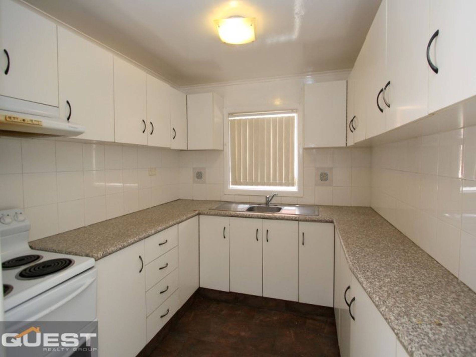 31 Cairds Avenue, Bankstown