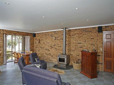 89 Big Roaring Beach Road, Surveyors Bay