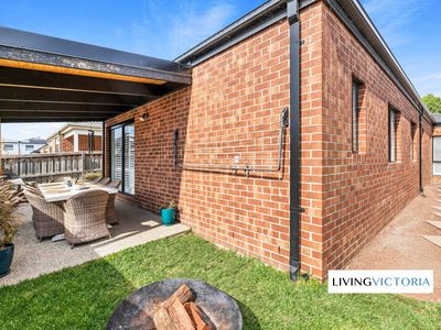 12 Arthurdale Crescent, Werribee