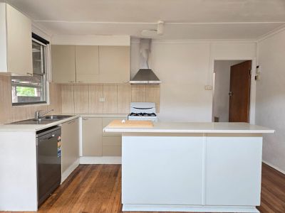 3 Centre Avenue, Werribee