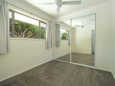 11 Chelsea Court, Centenary Heights