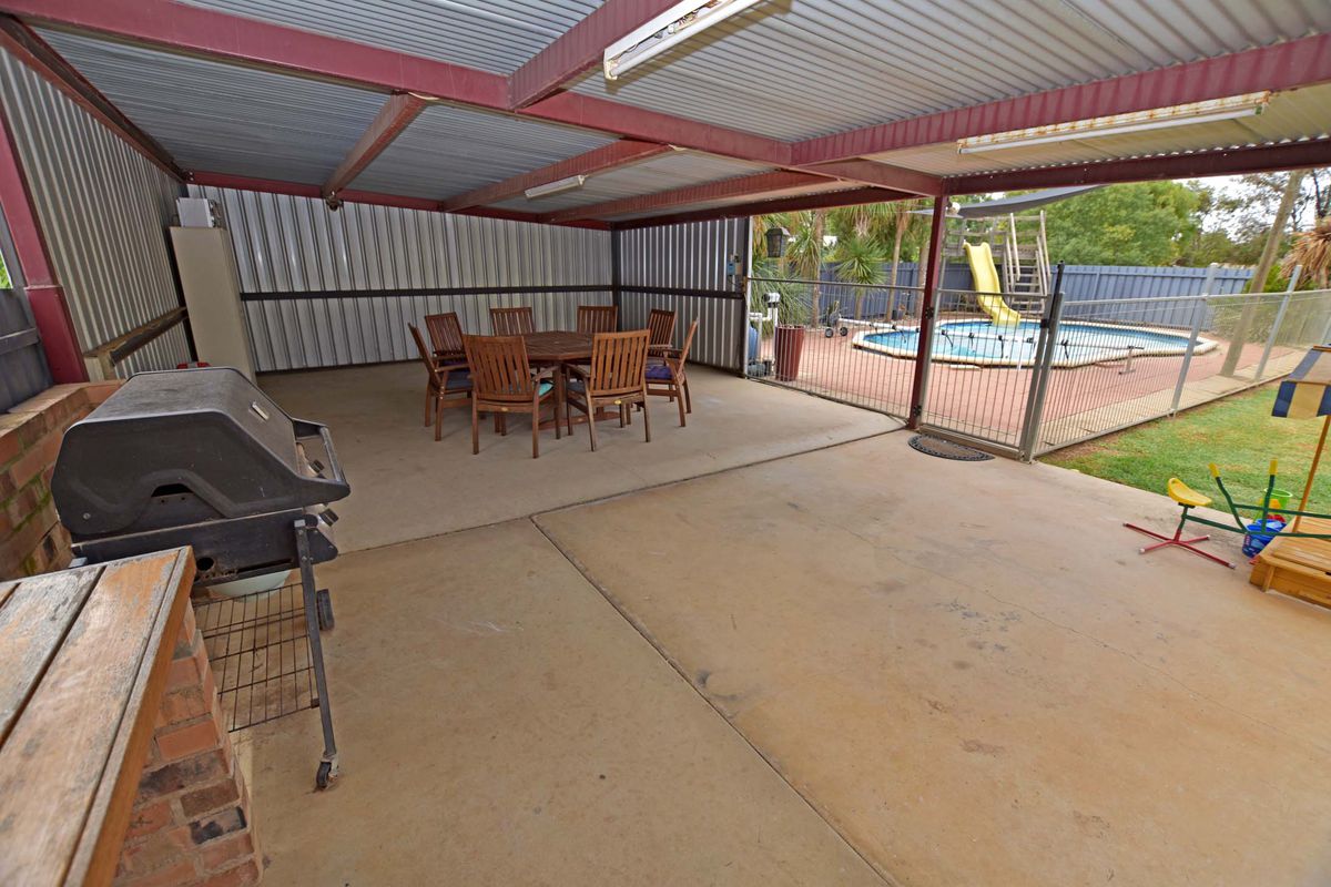 14 Weller Road, Lancaster