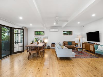 22 George Avenue, Crafers West