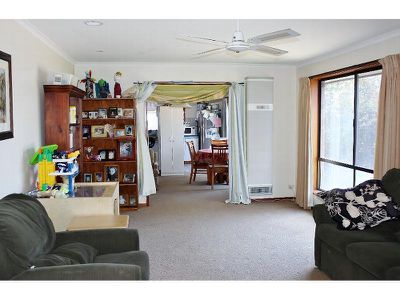 30 William Drive, Kangaroo Flat