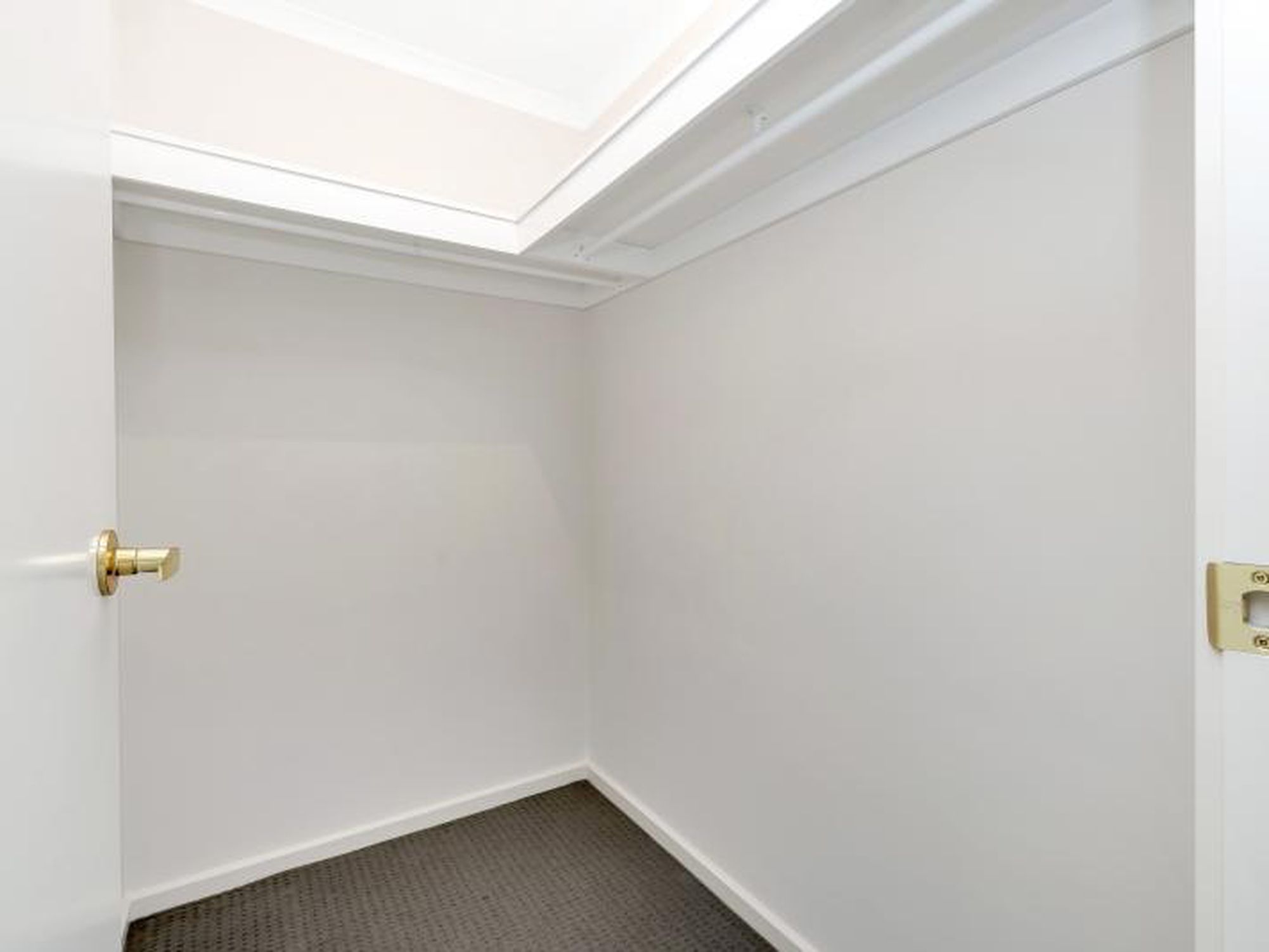 2 / 54 Trimmer Parade, Woodville West