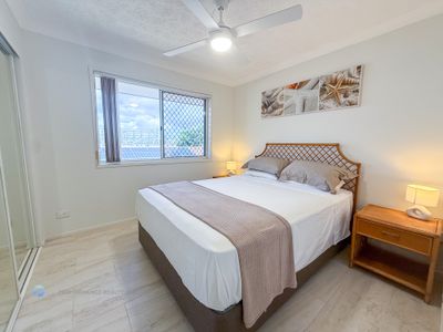 5 / 39-41 Sunbrite Avenue, Mermaid Beach