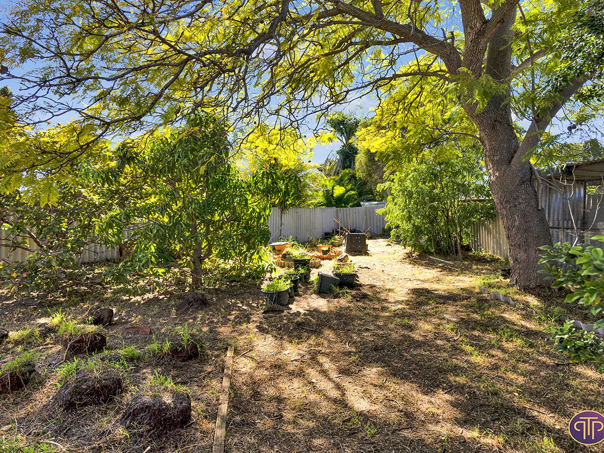 15 Crest Court, Thornlie