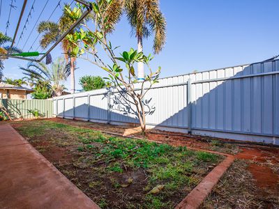 8 Centennial Loop, South Hedland