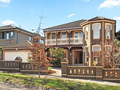 16  Barina Road, Glen Iris