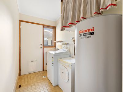 9 Youralla Avenue, Malua Bay