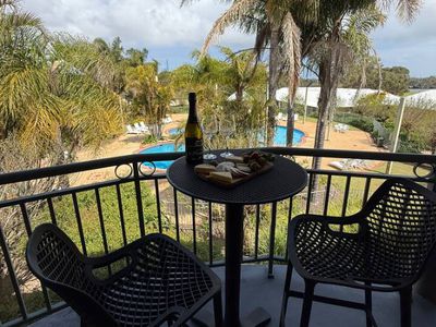 33 / 105 Old Coast Road, Pelican Point