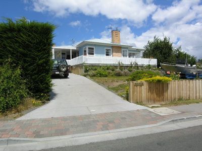 30 Station Road, Dover
