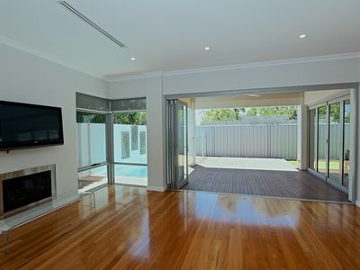 30A Lynton Street, Doubleview