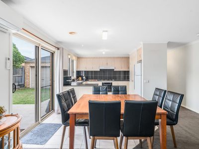 ROOM 1 / 14 Lein Court, Highton