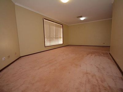 34 Braeside Drive, Newman