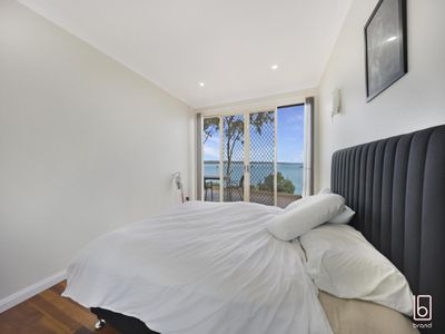 83 Main Road, Toukley