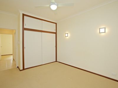8/9-11 Hinderwell Street, Scarborough
