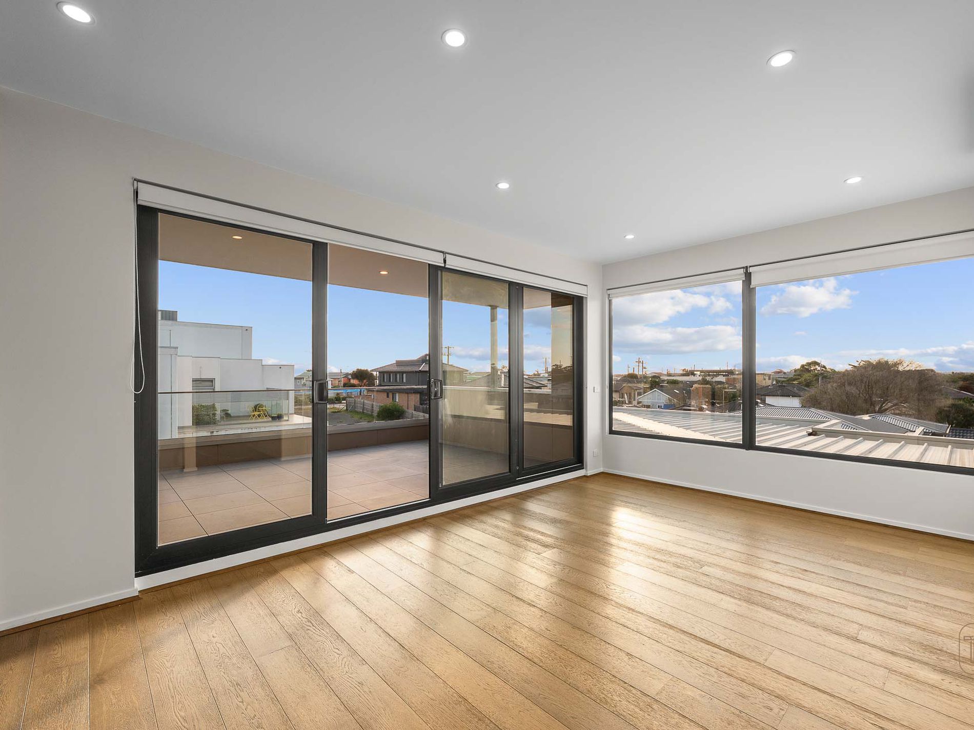 203 / 8 Clydebank Road, Edithvale
