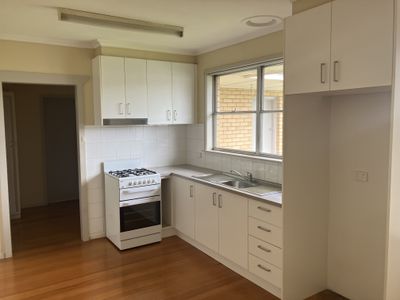 8 Montana Court, Corio