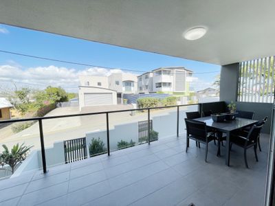 5 / 104-106 CENTRAL LANE, Gladstone Central