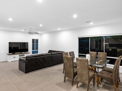 28 Soho Drive, Deebing Heights
