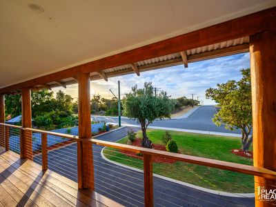 21 Eldora Cres, Falcon