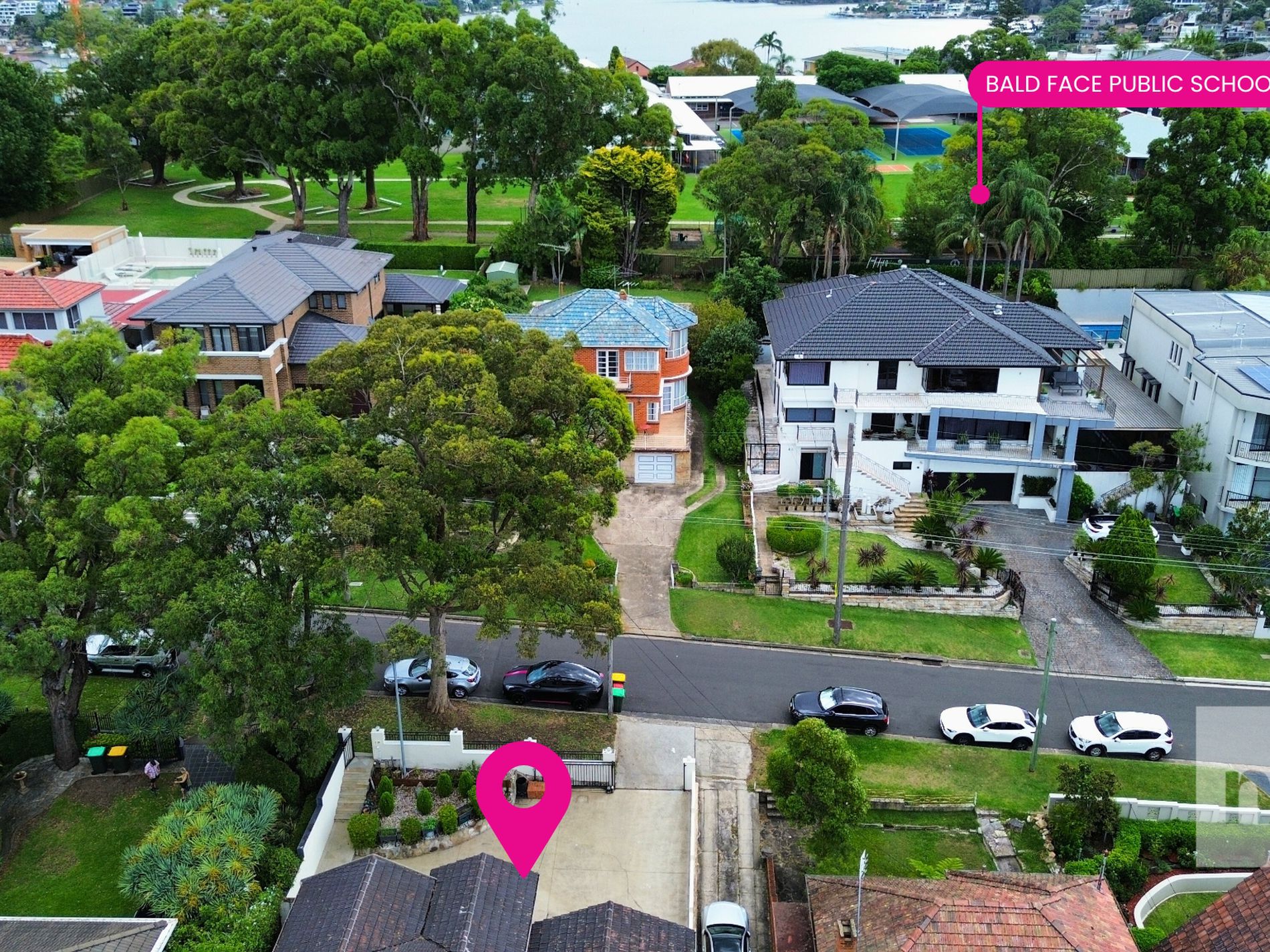 18 Castle Street, Blakehurst Mclaws Property