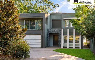 12 Gordon Avenue, Summerland Point