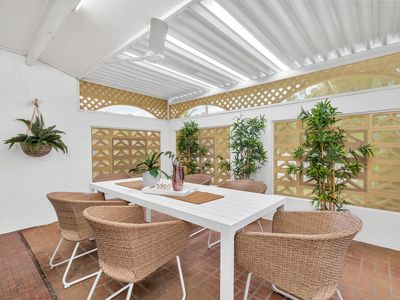 138 Dillon Street, Westcourt