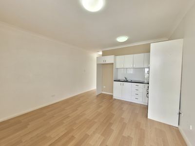 4 / 894 Canterbury Road, Roselands