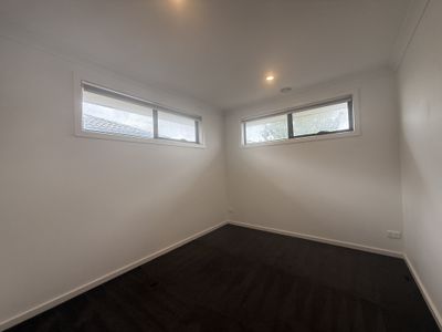 10 Mingay Close, Truganina