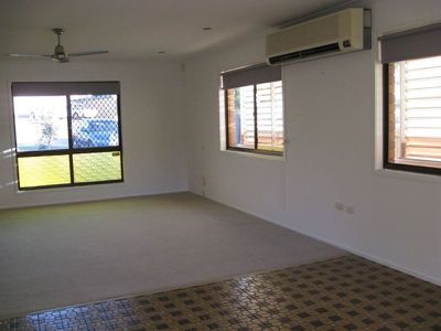 44 Yorlambu Parade, Maroochydore