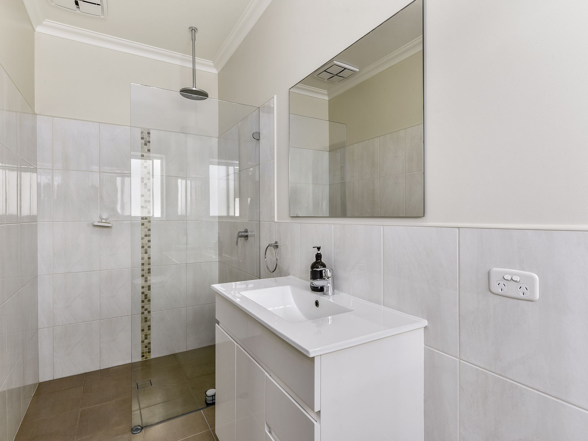 6 Ethel Street, Beachport