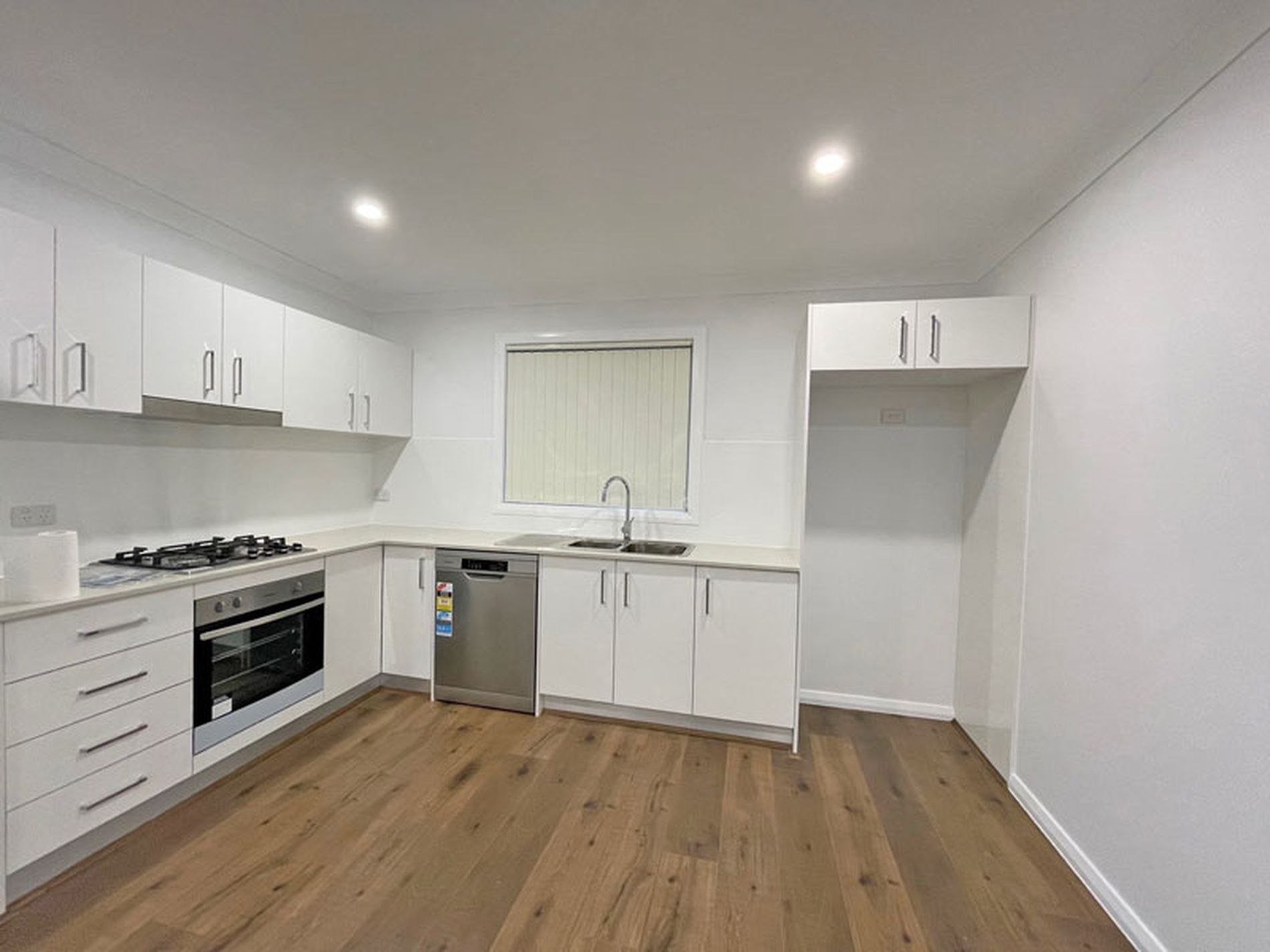 1 / 11A McCauley Street, Matraville