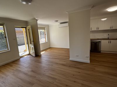 2 / 15 Charles Coxen Close, Oxley Vale