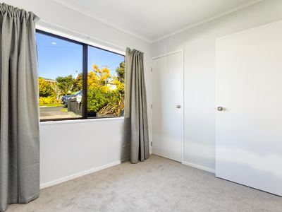 1 / 63 Beaubank Road, Kelston